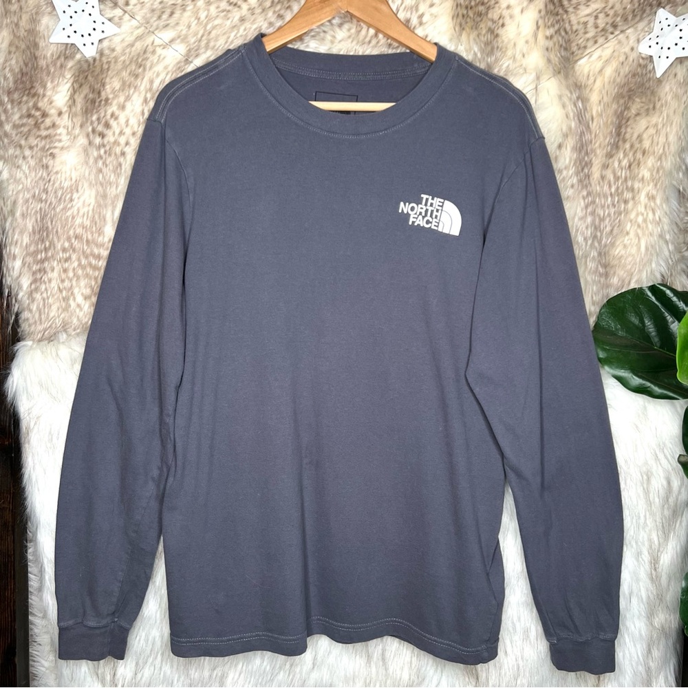 The North Face Box NSE Long Sleeve Grey T-Shirt